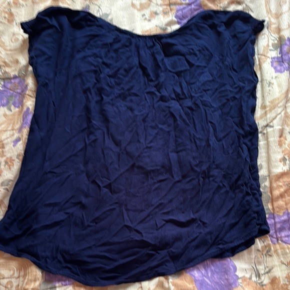 Laura Scott navy  Relaxed Blouse - Picture 5 of 5